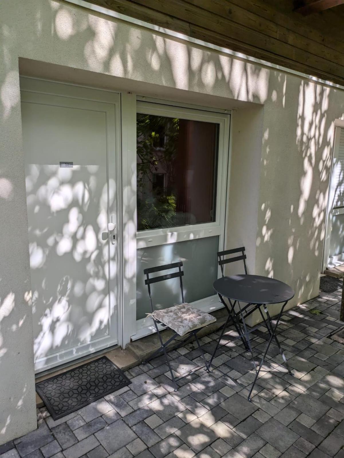 Studio Rez De Chaussee Avec Terrasse Centre Thermal Et Touristique - Casa Amnéville Extérieur photo