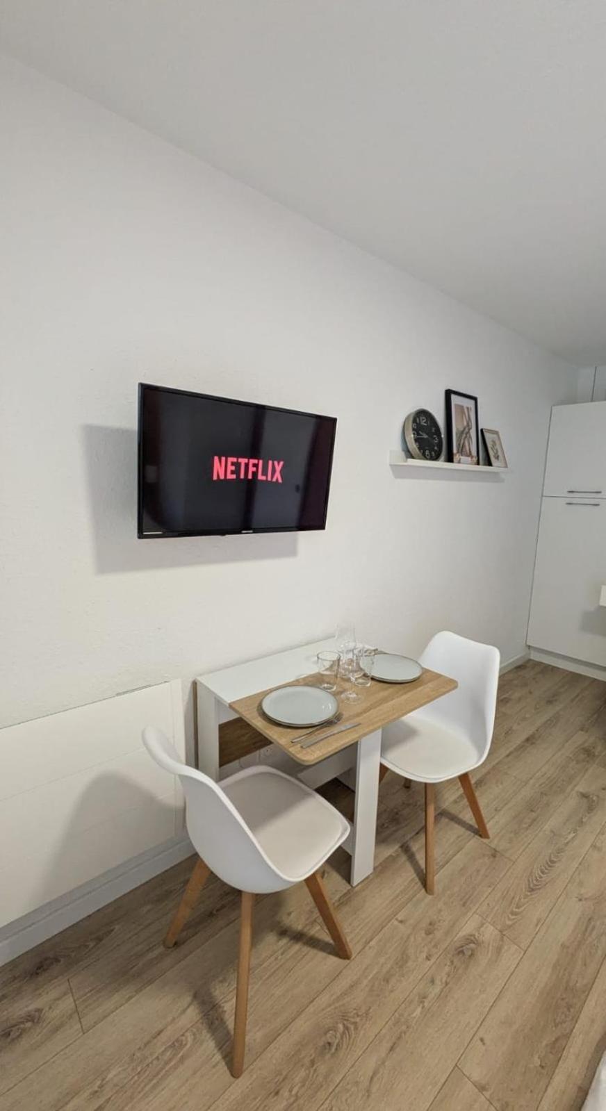 Studio Rez De Chaussee Avec Terrasse Centre Thermal Et Touristique - Casa Amnéville Extérieur photo